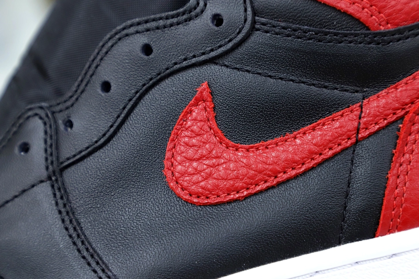 OG 1 JORDAN AIR HIGH 'BRED' RETRO 0726